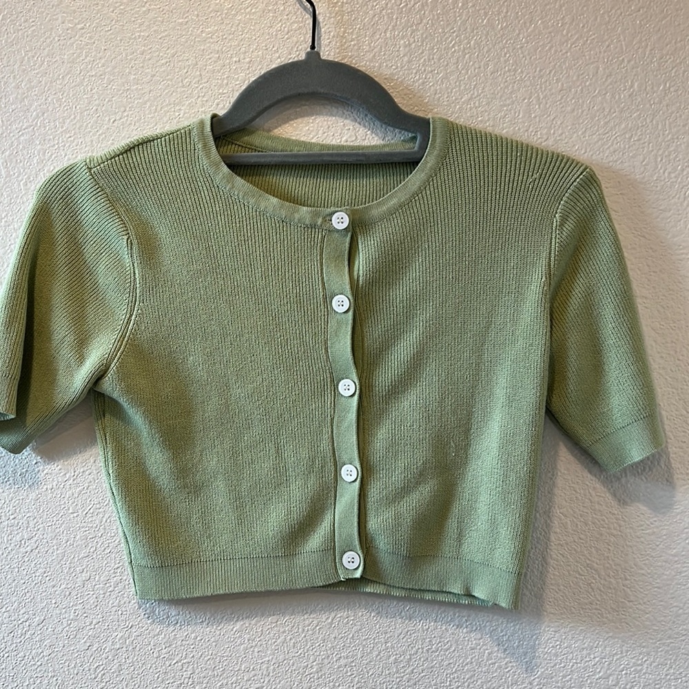 SHEIN Green Knit Button Front Top Size Small